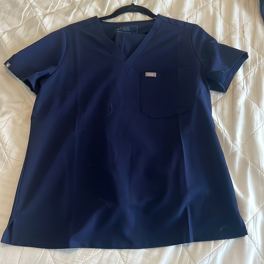 Navy Women’s scrub top. Size Medium